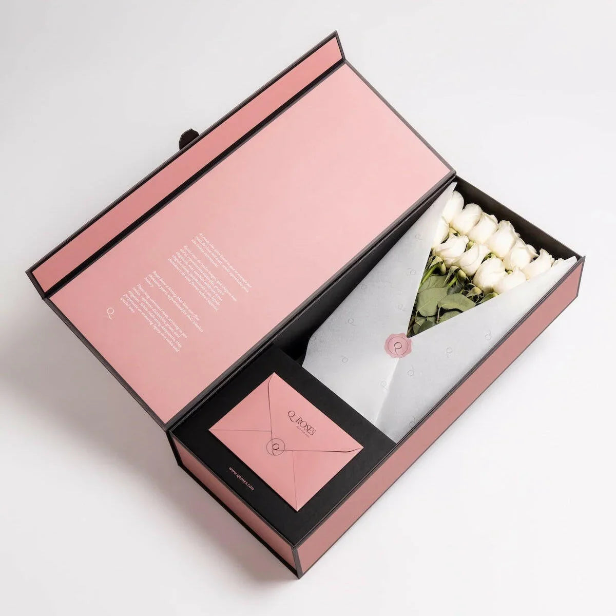 Buquê de rosas brancas premium em caixa de luxo - QRoses