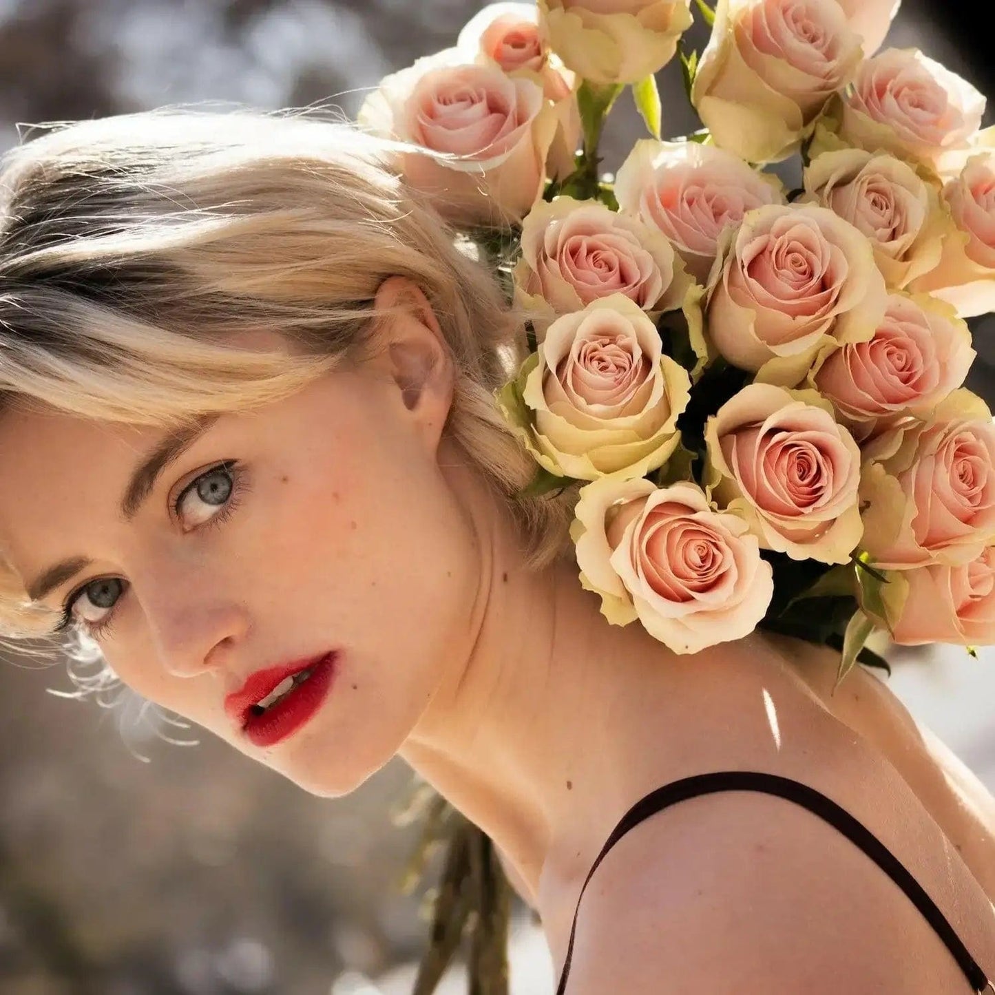 Buquê de rosas cor-de-rosa em caixa de luxo | QRoses QRoses